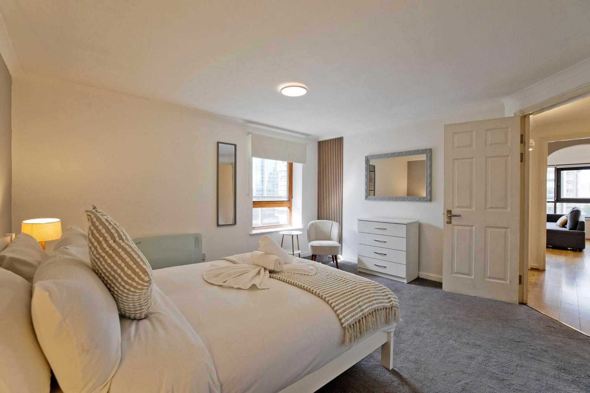 Imperial Meridian Place Apartment Londra Dış mekan fotoğraf