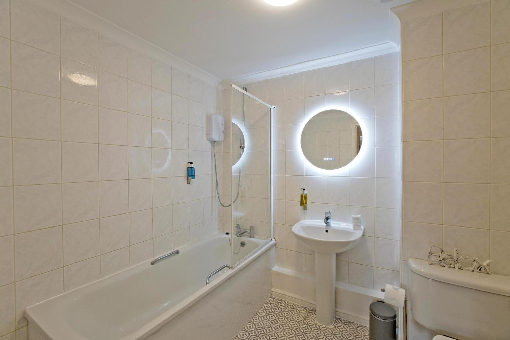 Imperial Meridian Place Apartment Londra Dış mekan fotoğraf